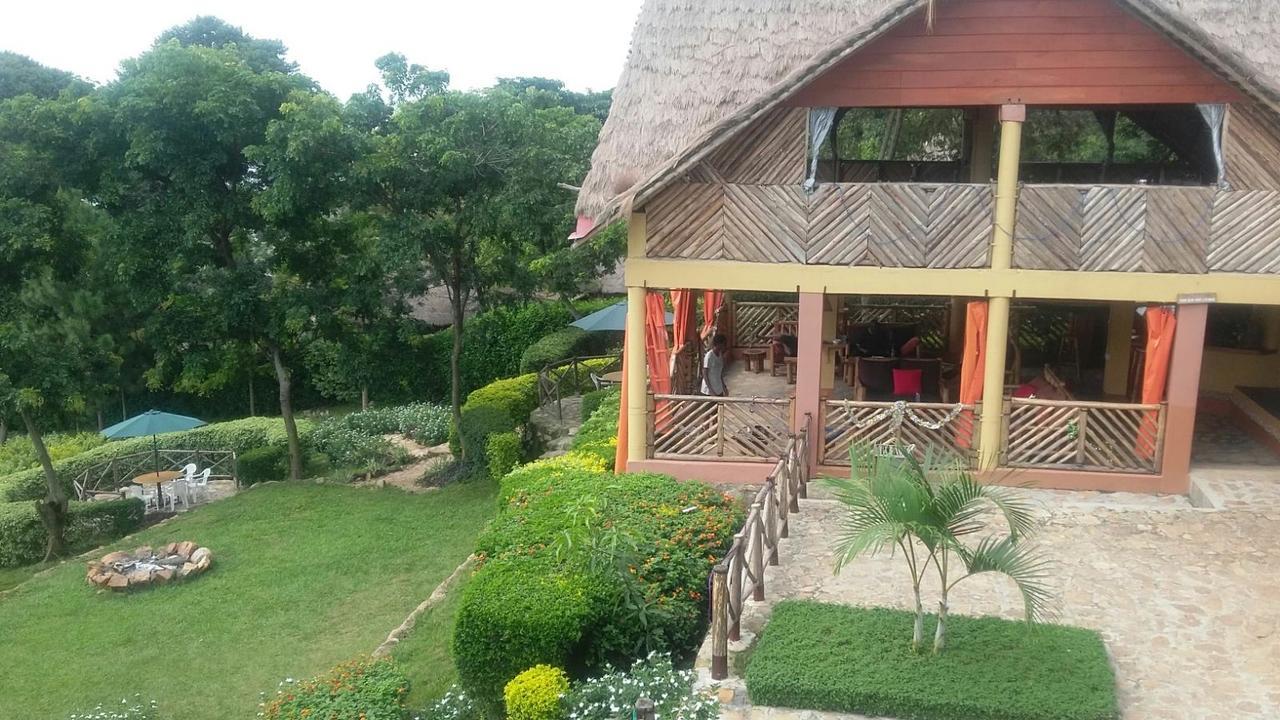 ホテルLakeside Escape - Uganda Mpenja エクステリア 写真
